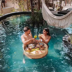 the-yellow-nest.quintano-roohotels.com/