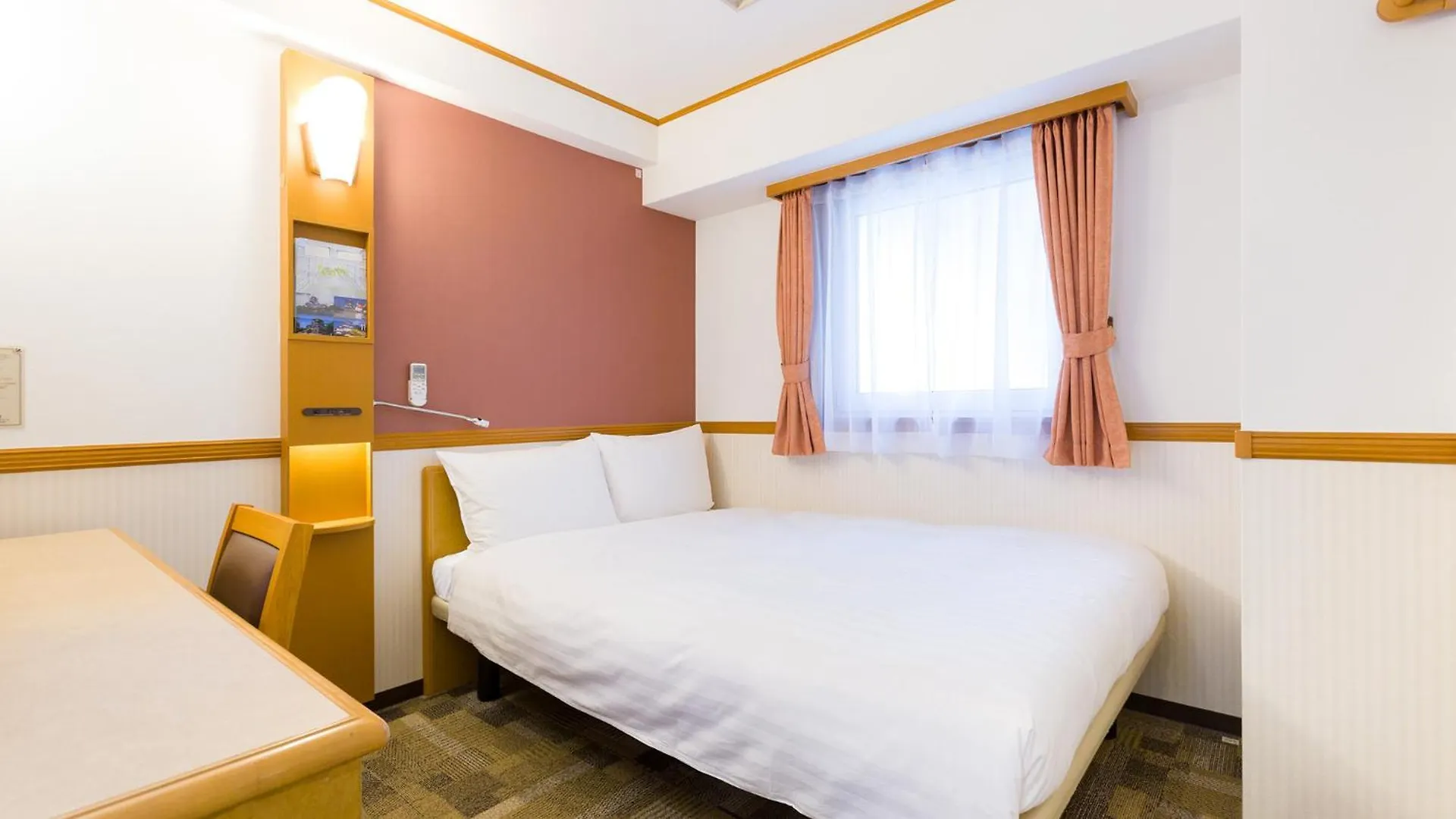 Toyoko Inn Nihombashi Bakurocho Tokyo 3*,  Japan